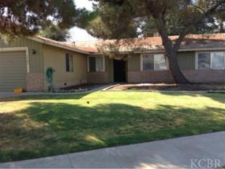 1383 Harvard Pl, Hanford, CA 93230-2540