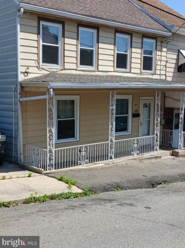 1329 Spruce St, Ashland, PA 17921-1705