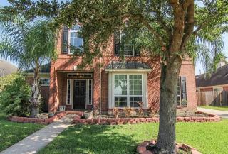 10111 Brookshore Ln, Pearland, TX 77584-3147