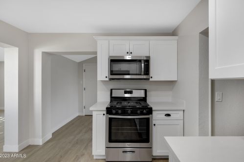 6844 8th Ave, Phoenix AZ  85013-1004 exterior