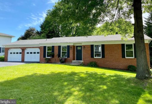 340 Yorktown Rd, Swatara PA  17033-1863 exterior