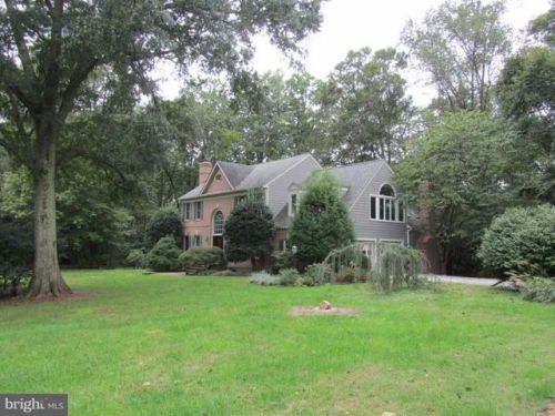 11808 Harley Rd, Lorton, VA 22079-3925