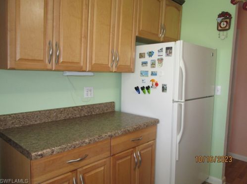 25 Dawn Flower Cir, Lehigh Acres FL 33936-7356 exterior