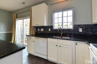 100 Watertree Ln, Apex NC  27502-4174 exterior