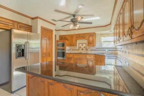 4217 Pike Ct, Plano TX  75093-6617 exterior