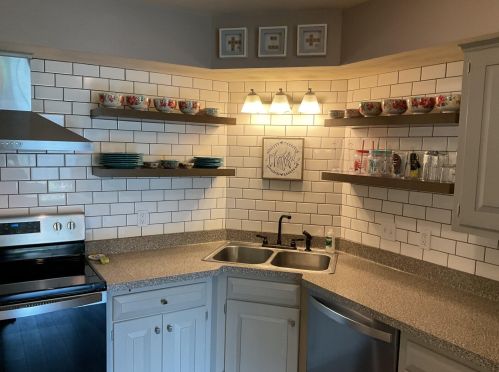 3278 58, Milwaukee WI 53218-4247 exterior