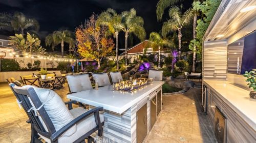 2553 Glen Canyon Rd, Orange, CA 92867-2101