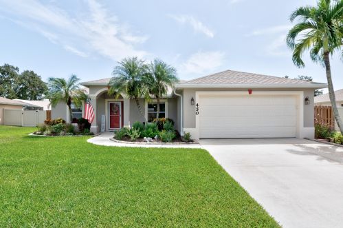 450 High Hawk Cir, Vero Beach, FL 32962-7146