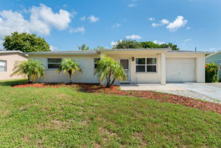 2538 Locksley Rd, Melbourne, FL 32935-2935
