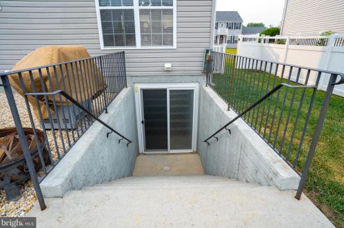 297 Viola Dr, Magnolia DE  19962-3654 exterior