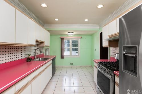 50 Piedmont Dr, Old Bridge NJ  08857-2216 exterior