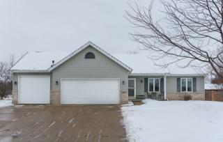 490 Dahl Dr, De Forest, WI 53532-1501