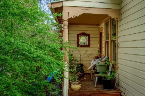 214 Depot St, Grass Valley CA  95945-6827 exterior