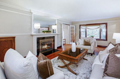 898 North St, White Plains NY  10605-4436 exterior