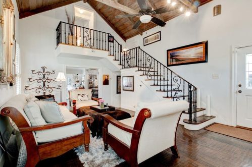 3752 Westcliff Rd, Fort Worth, TX 76109-2725