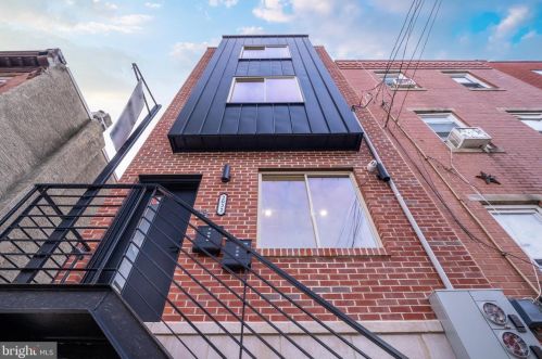 2022 3rd St, Philadelphia PA  19148-2644 exterior