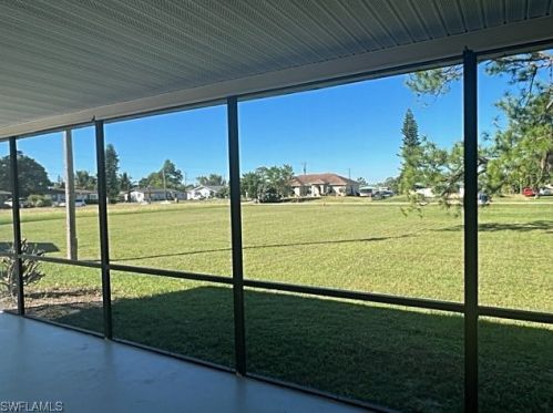 111 Lee Blvd, Lehigh Acres FL  33936-6146 exterior