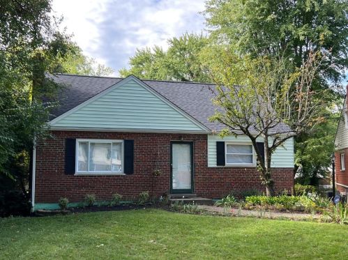 3 Cedarwood Ct, Cincinnati, OH 45213-2322