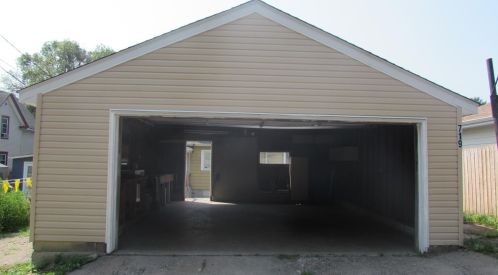 719 Cook Ave, Saint Paul MN 55106-3105 exterior