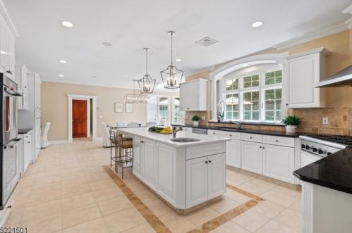 10 Masar Rd, Boonton NJ  07005-8900 exterior