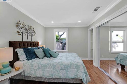 416 Easter Ave, Milpitas CA  95035-4203 exterior