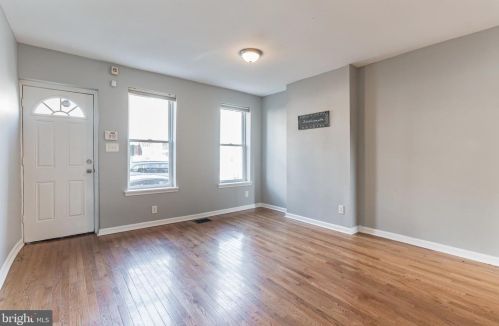 2022 Manton St, Philadelphia PA  19146-4328 exterior