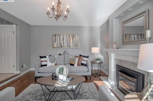 1042 Lomitas Ave, Livermore CA  94550-6436 exterior