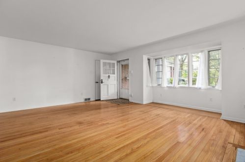 607 Poia Rd, Sewickley PA  15143-1046 exterior