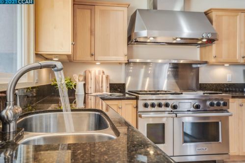 2776 Ellingson Way, San Ramon CA  94583-2409 exterior