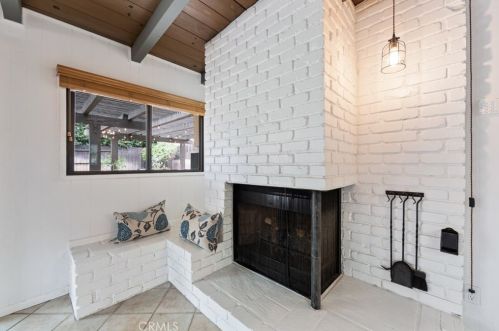 4425 Walnut Ave, Long Beach CA  90807-2524 exterior