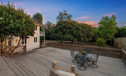 3304 Silver Oak Ln, Vista CA  92084-6614 exterior