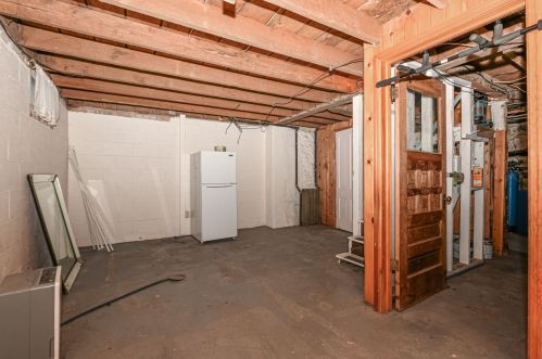 801 Main St, West Bend WI  53090-9800 exterior