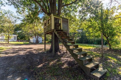 1006 Commerce Dr, Greenville TX  75401-2214 exterior