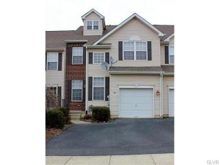 5221 Dartmouth Dr, Macungie PA  18062-9571 exterior