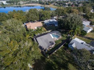 911 Freshmeadow Ct, Apopka, FL 32703-5855