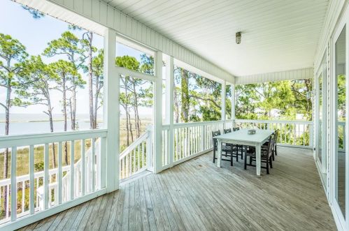 1673 Gulf Beach Dr, Saint George Island FL  32328-3107 exterior