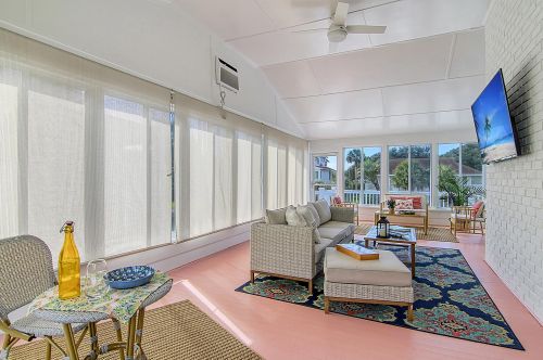 6 44th Ave, Isle Of Palms SC  29451-2605 exterior