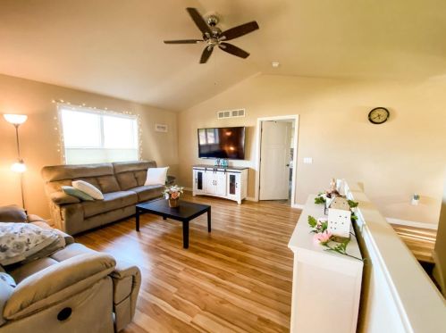 536 Falk Dr, Edgerton WI  53534-2159 exterior