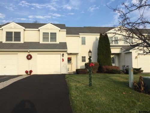 1118 Spearhead Dr, Schenectady, NY 12302-3122