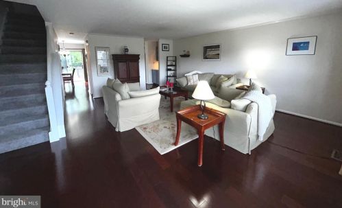 121 Concord Ct, Kennett Sq, PA 19348-2562
