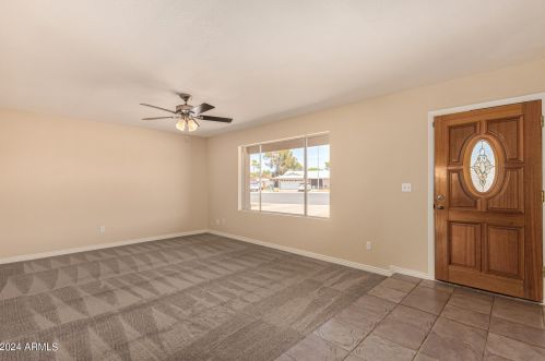 12414 44th Ln, Glendale, AZ 85304-2307