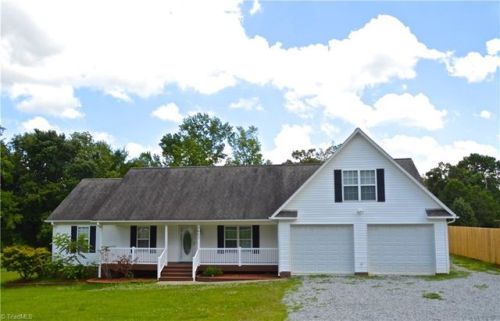 2657 Swicegood Rd, Linwood, NC 27299-9398