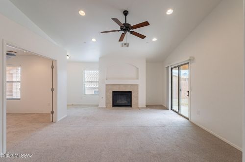 61013 Forelock Pl, Tucson, AZ 85739-1999