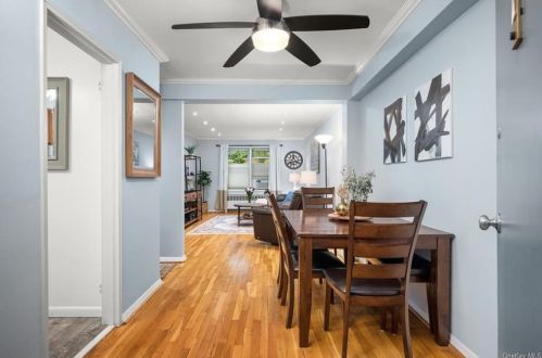 2307 Palmer Ave, New Rochelle, NY 10801-2919
