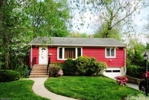 358 Lake Shore Dr, Parsippany NJ  07054-3235 exterior