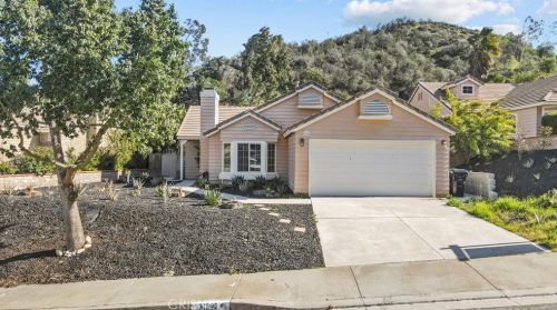 31322 Quail Valley Rd, Santa Clarita, CA 91384-4306