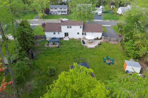 15 Sandburg Dr, Morganville NJ  07751-1428 exterior