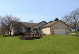 30805 Fairway Dr, Waterford, WI 53185-3373