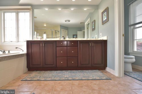 116 Osborne Cir, Kennett Sq PA  19348-1910 exterior