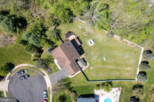 50 Ashley Cir, Gilbertsville PA  19525-8876 exterior